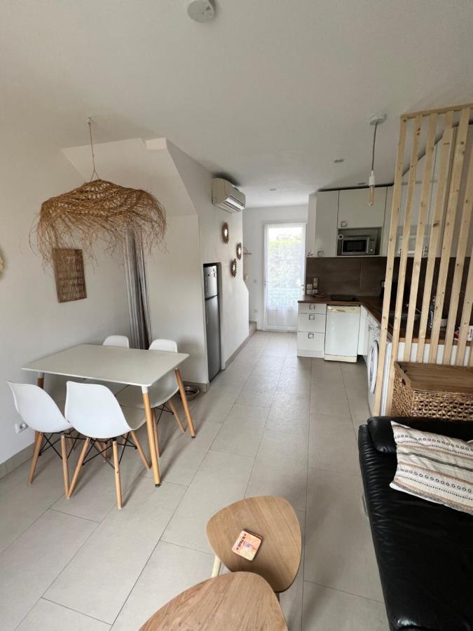 Duplex T3 Boulouris Pieds Dans L Eau Apartment แซ็งต์-ราฟาเอล ภายนอก รูปภาพ